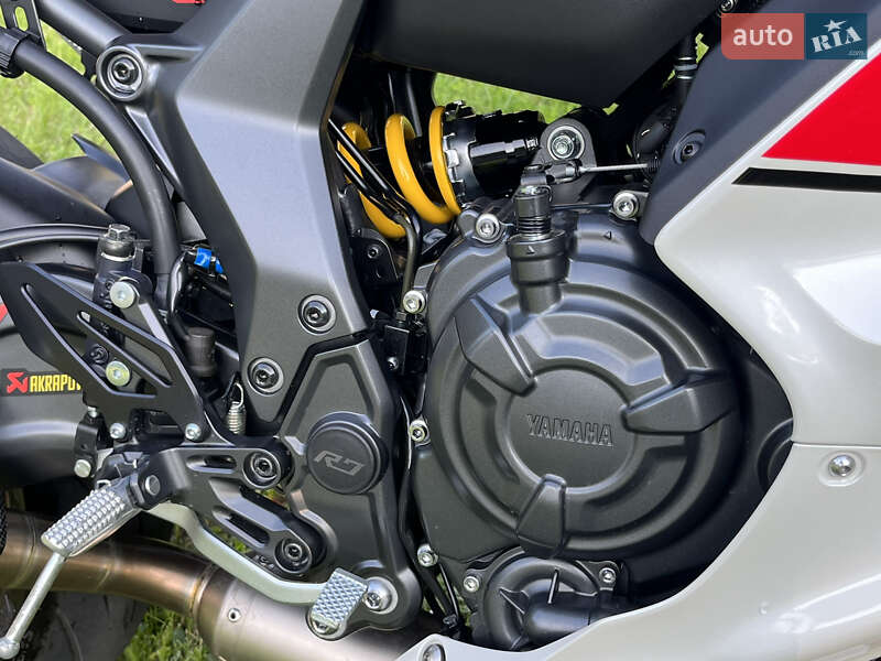 Спортбайк Yamaha R7 2023 в Дніпрі