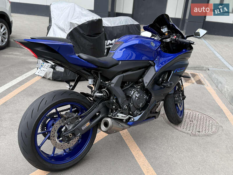 Спортбайк Yamaha R7 2023 в Киеве