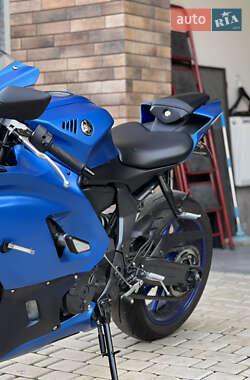 Спортбайк Yamaha R7 2022 в 