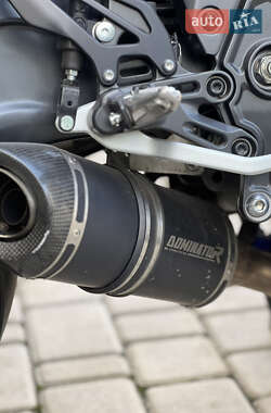 Спортбайк Yamaha R7 2022 в 