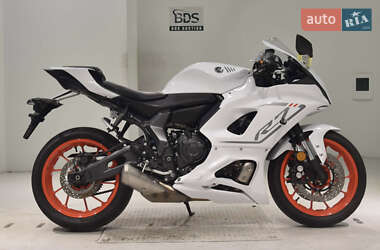 Мотоцикл Спорт-туризм Yamaha R7 2022 в Сновске