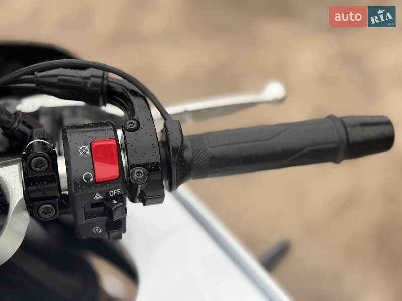 Мотоцикл Спорт-туризм Yamaha R7 2022 в Сновске