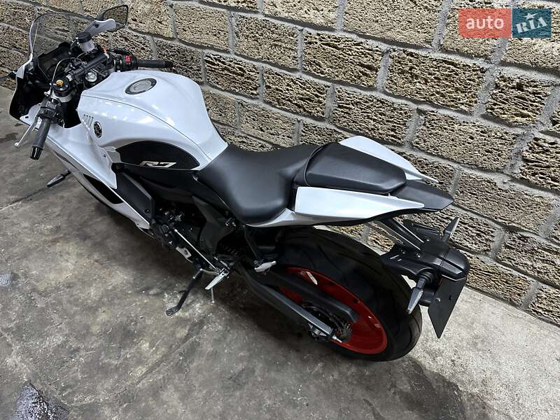 Спортбайк Yamaha R7 2022 в Одессе фото 13 Спортбайк Yamaha R7 2022 в Одессе