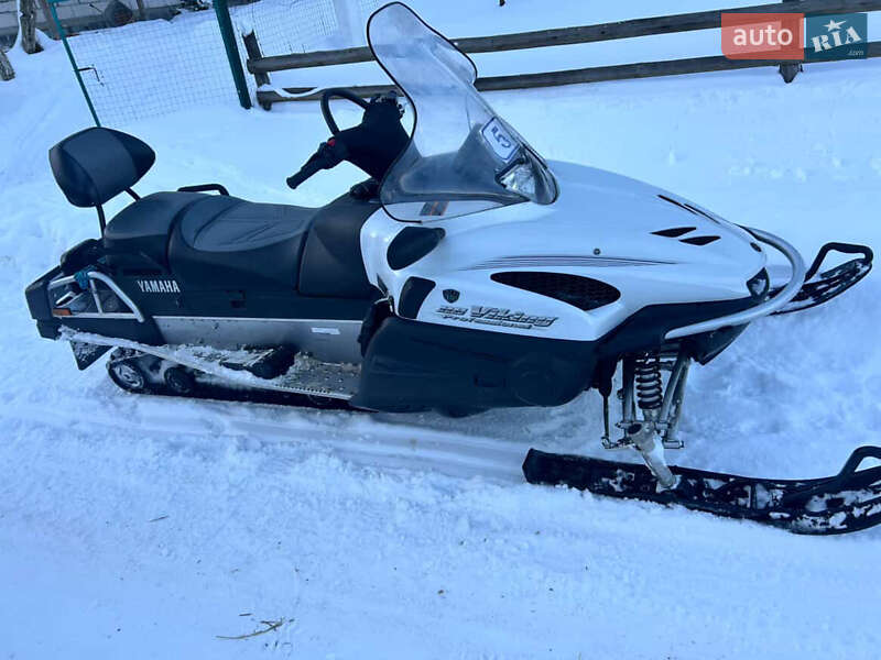 Горные снегоходы Yamaha RS 2010 в Славском