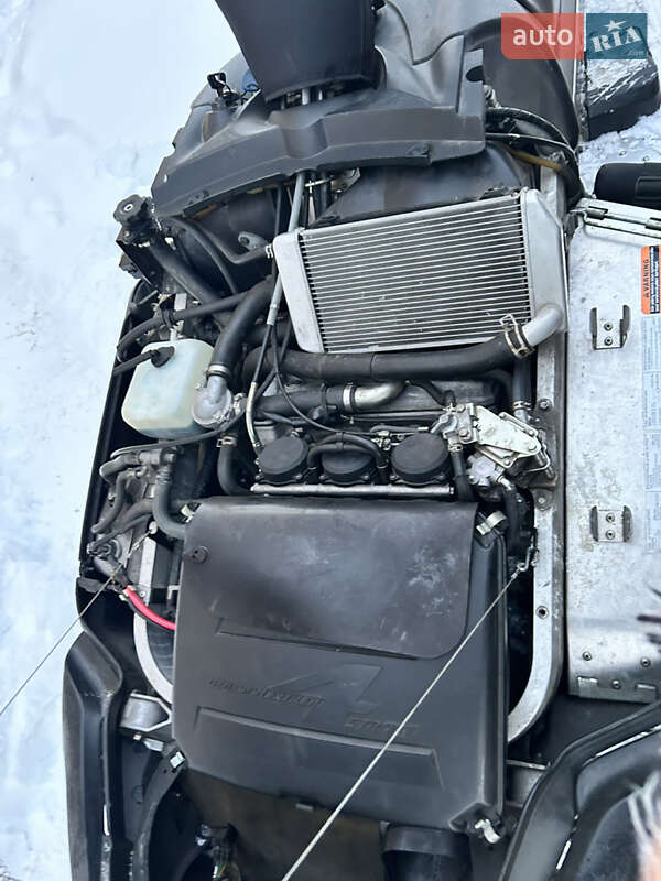 Горные снегоходы Yamaha RS 2010 в Славском