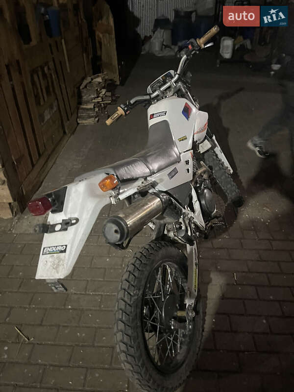 Мотоцикл Внедорожный (Enduro) Yamaha Serow 250 2001 в Ковеле