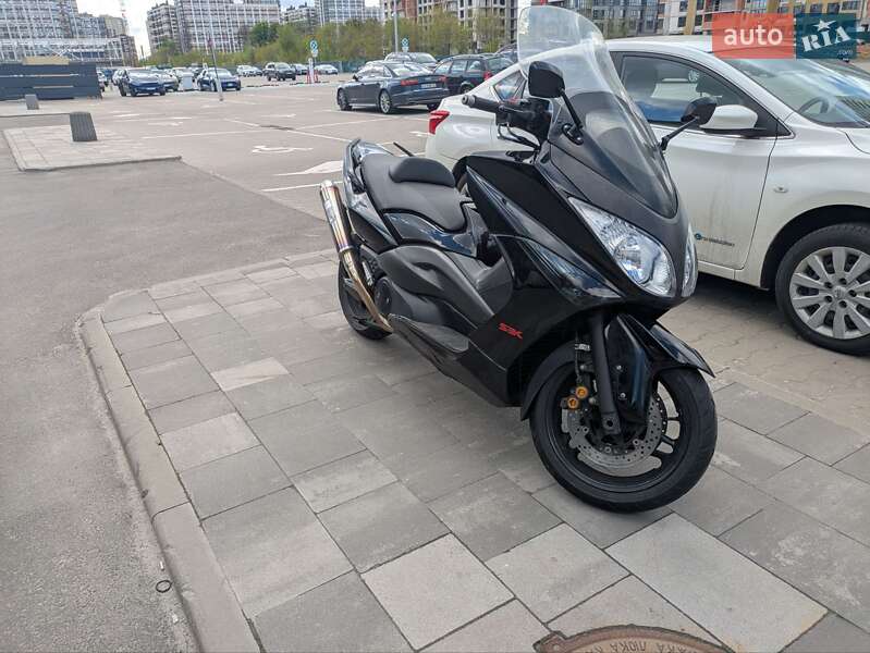 Макси-скутер Yamaha T-Max 500 2011 в Киеве