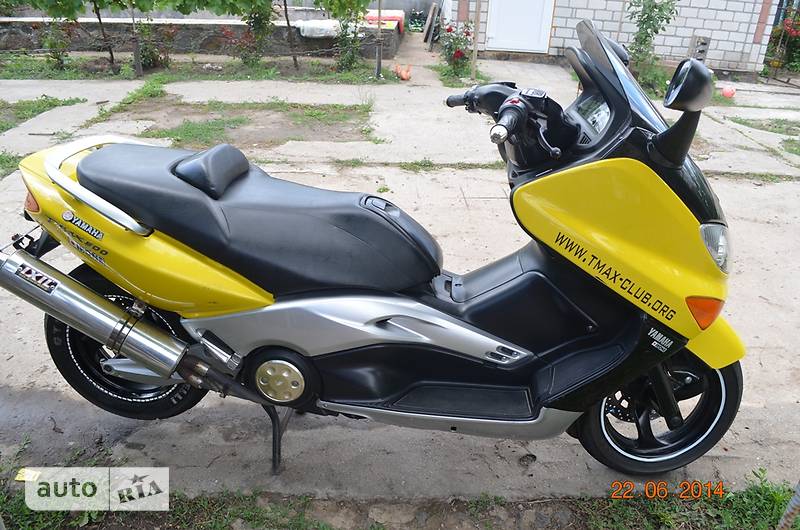 Макси-скутер Yamaha T-MAX 2002 в 