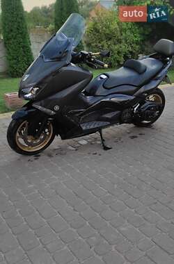 Максі-скутер Yamaha T-MAX 2013 в Кам'янці-Бузькій