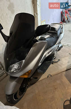 Мотоцикл Классик Yamaha T-MAX 2002 в Киеве