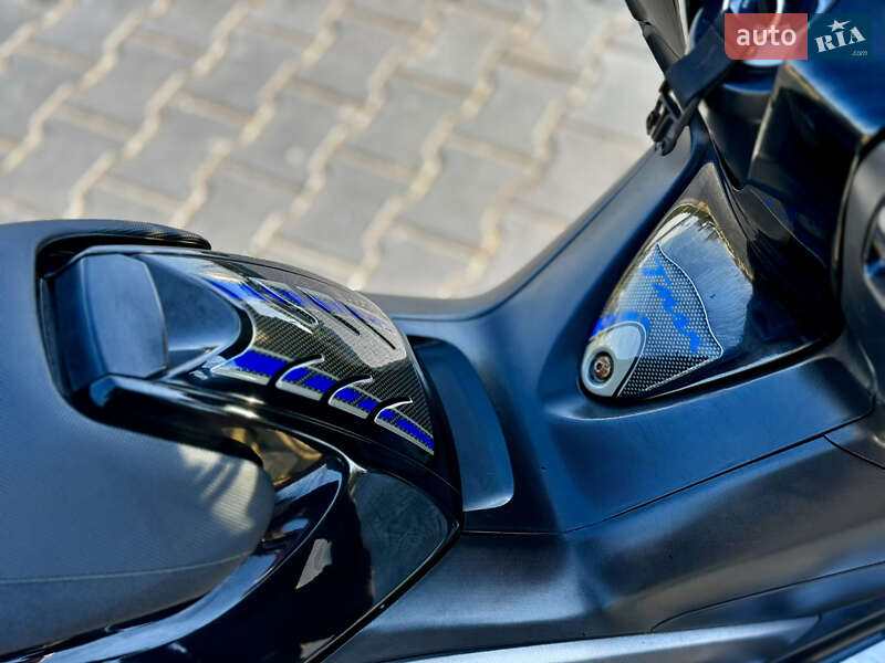 Макси-скутер Yamaha T-MAX 2009 в Одессе фото 19 Макси-скутер Yamaha T-MAX 2009 в Одессе