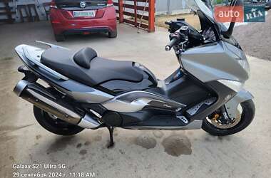 Максі-скутер Yamaha T-MAX 2011 в 
