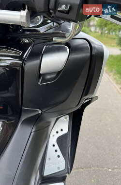Максі-скутер Yamaha T-MAX 2010 в 