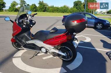 Макси-скутер Yamaha T-MAX 2006 в 