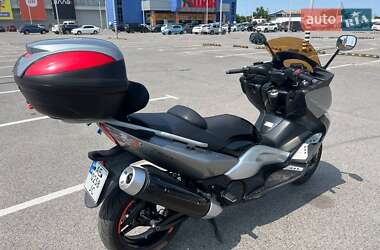 Макси-скутер Yamaha T-MAX 2009 в 