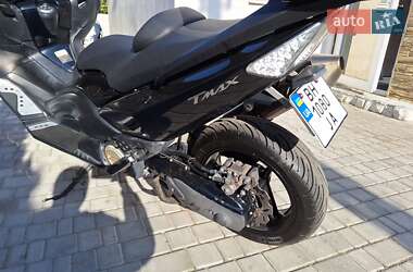 Грузовые мотороллеры, мотоциклы, скутеры, мопеды Yamaha T-MAX 2010 в 
