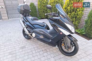 Грузовые мотороллеры, мотоциклы, скутеры, мопеды Yamaha T-MAX 2010 в 