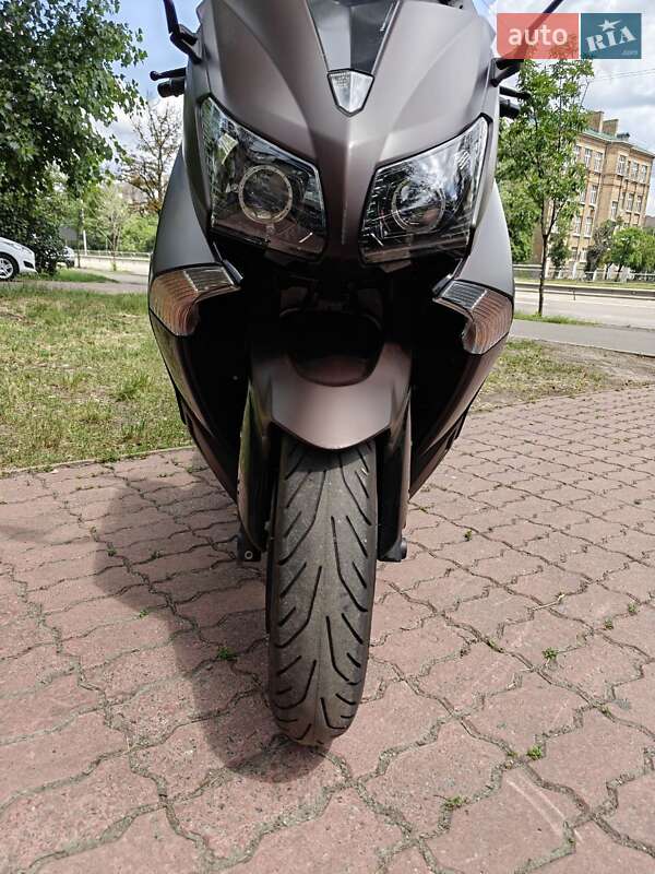 Макси-скутер Yamaha T-MAX 2016 в Киеве