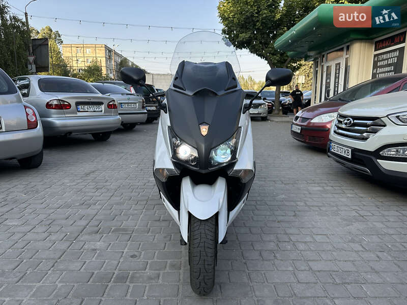 Максі-скутер Yamaha T-MAX 2012 в Дніпрі
