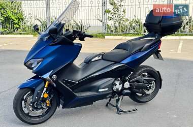 Скутер Yamaha T-MAX 2018 в 