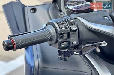 Скутер Yamaha T-MAX 2018 в 