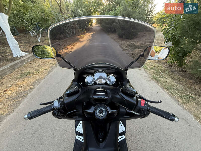 Максі-скутер Yamaha T-MAX 2011 в Одесі фото 38 Максі-скутер Yamaha T-MAX 2011 в Одесі