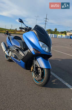 Максі-скутер Yamaha T-MAX 2004 в Рівному