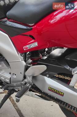 Спортбайк Yamaha Thunder 2000 в 