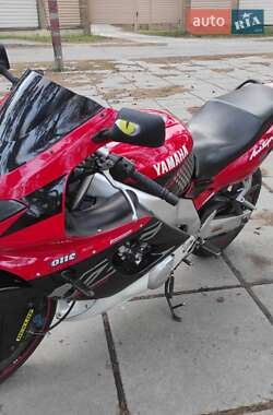 Спортбайк Yamaha Thunder 2000 в 