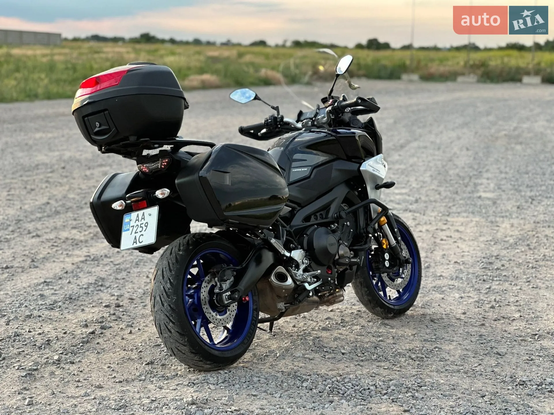 Yamaha Tracer 2019 VIN JYARN575000016154 фото оголошення 33 з 76