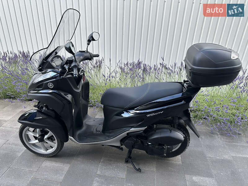 Скутер Yamaha Tricity 2016 в Києві
