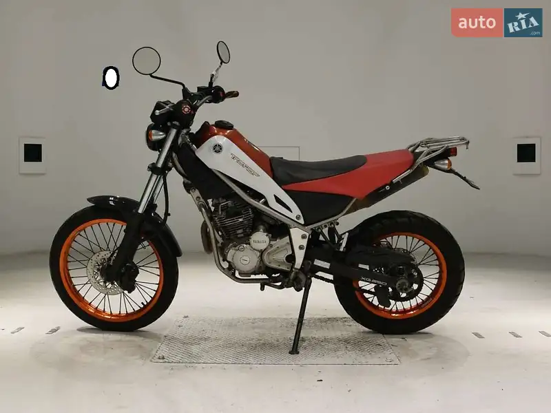 Мотоцикл Внедорожный (Enduro) Yamaha Tricker 2014 в 