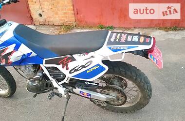 Мотоцикл Внедорожный (Enduro) Yamaha TT 600 2001 в Виннице