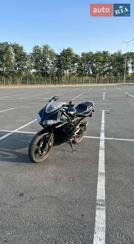 Yamaha TZR 2006