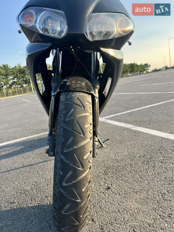 Спортбайк Yamaha TZR 2006 в Дніпрі