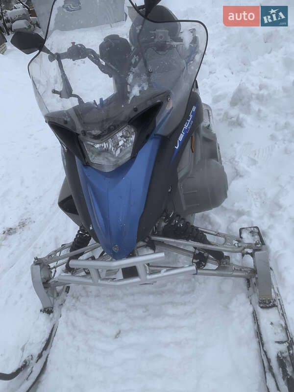 Снегоходы для охоты и рыбалки Yamaha Venture 2005 в Львове