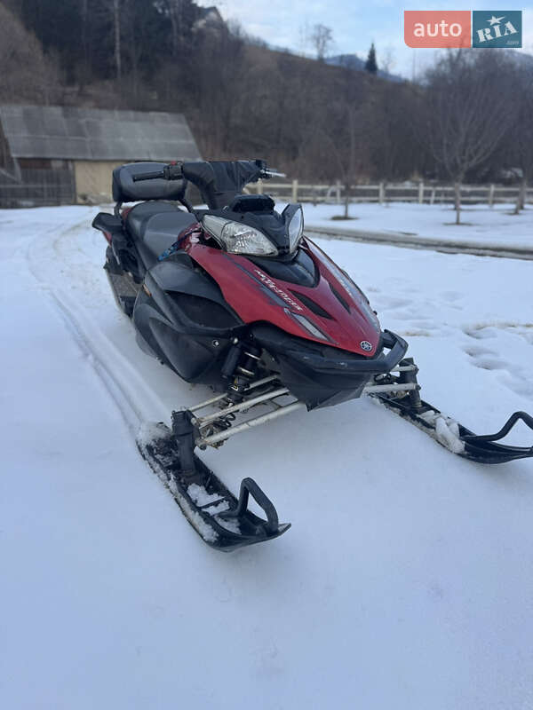 Утилитарные снегоходы Yamaha Venture 2013 в Буковеле