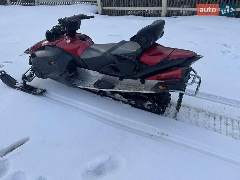 Утилитарные снегоходы Yamaha Venture 2013 в Буковеле