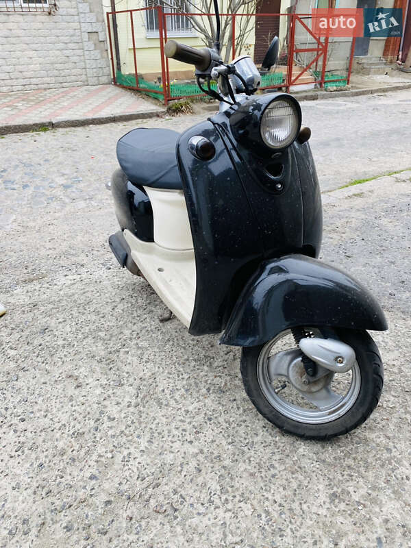 Скутер Yamaha Vino 2003 в Одесі