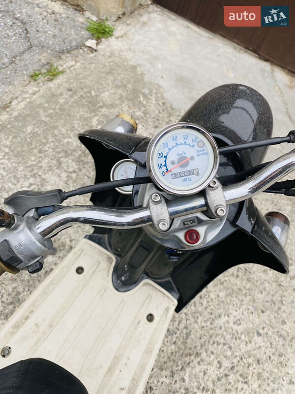 Скутер Yamaha Vino 2003 в Одесі
