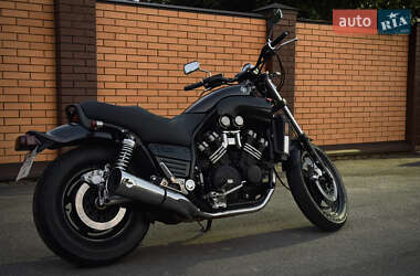 Мотоцикл Круизер Yamaha VMAX 1990 в Виннице