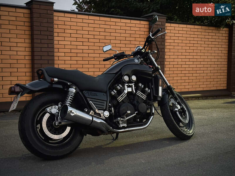 Yamaha VMAX 1990 Yamaha VMAX 1990