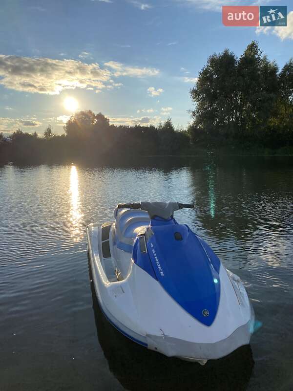 Гидроцикл туристический Yamaha VX 2006 в Киеве