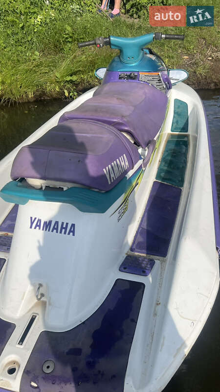 Гидроцикл туристический Yamaha WaveRunner 2000 в Сумах