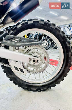 Мотоцикл Внедорожный (Enduro) Yamaha WR 250F 2007 в  фото 22 Мотоцикл Внедорожный (Enduro) Yamaha WR 250F 2007 в