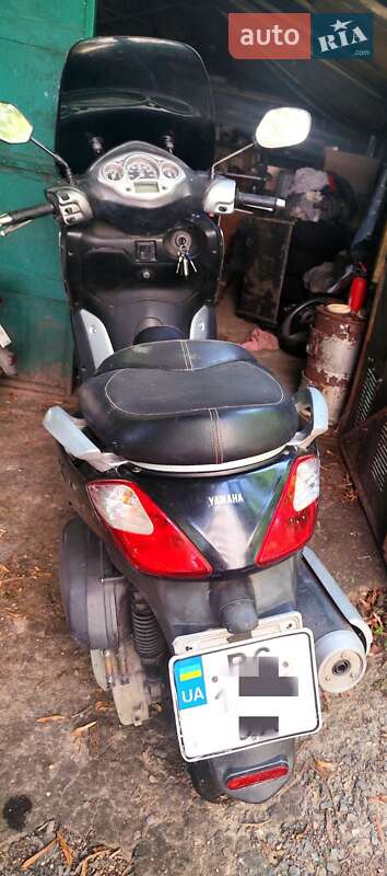 Макси-скутер Yamaha X-City 2007 в Львове