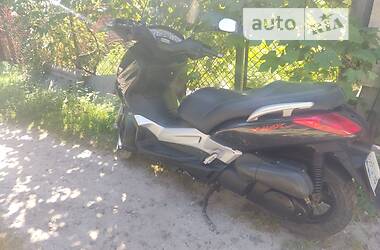 Максі-скутер Yamaha X-Max 250 2005 в Львові