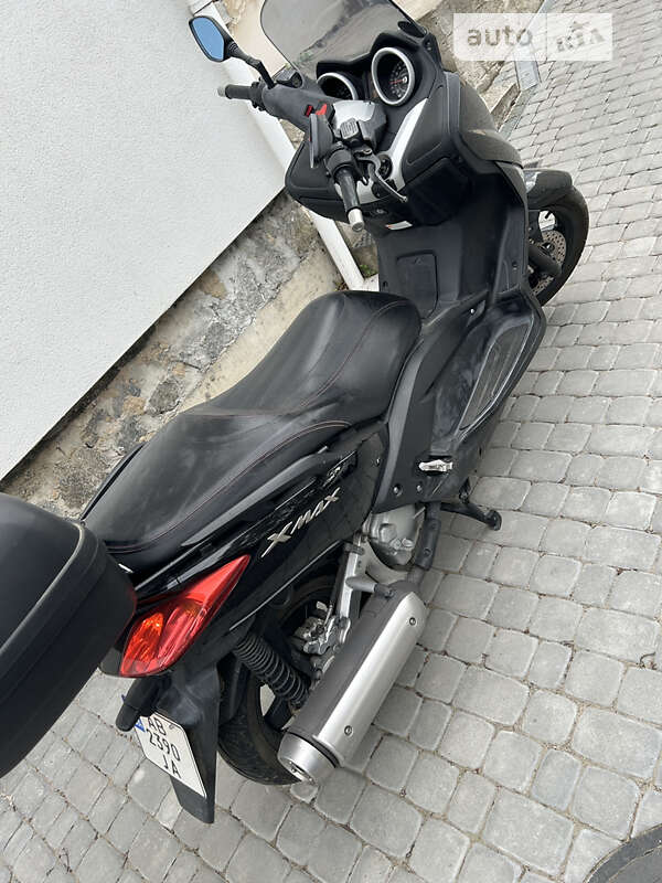 Максі-скутер Yamaha X-Max 250 2013 в Вінниці