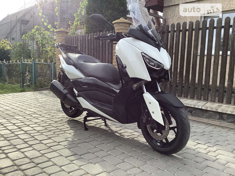 Yamaha X-Max 250 2019