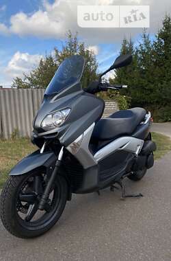 Макси-скутер Yamaha X-Max 250 2013 в Вишневом